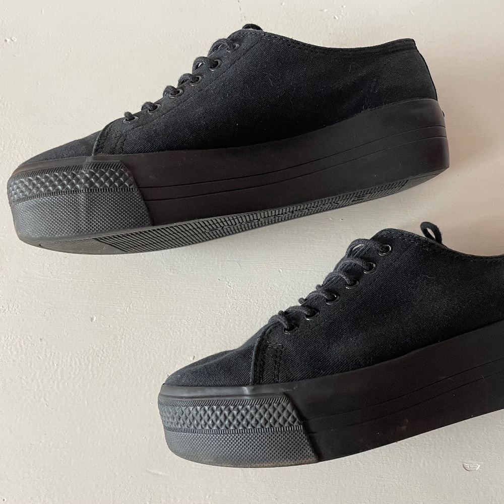 Vagabond Black Platform Sneakers